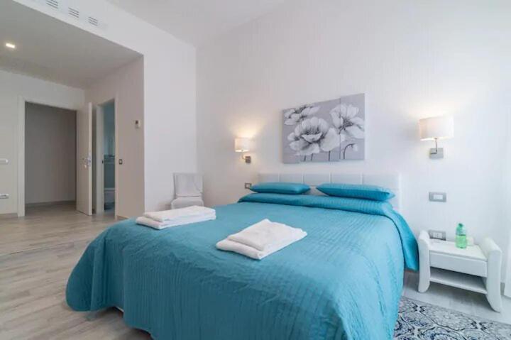 Cagliari Central Rooms Ngoại thất bức ảnh